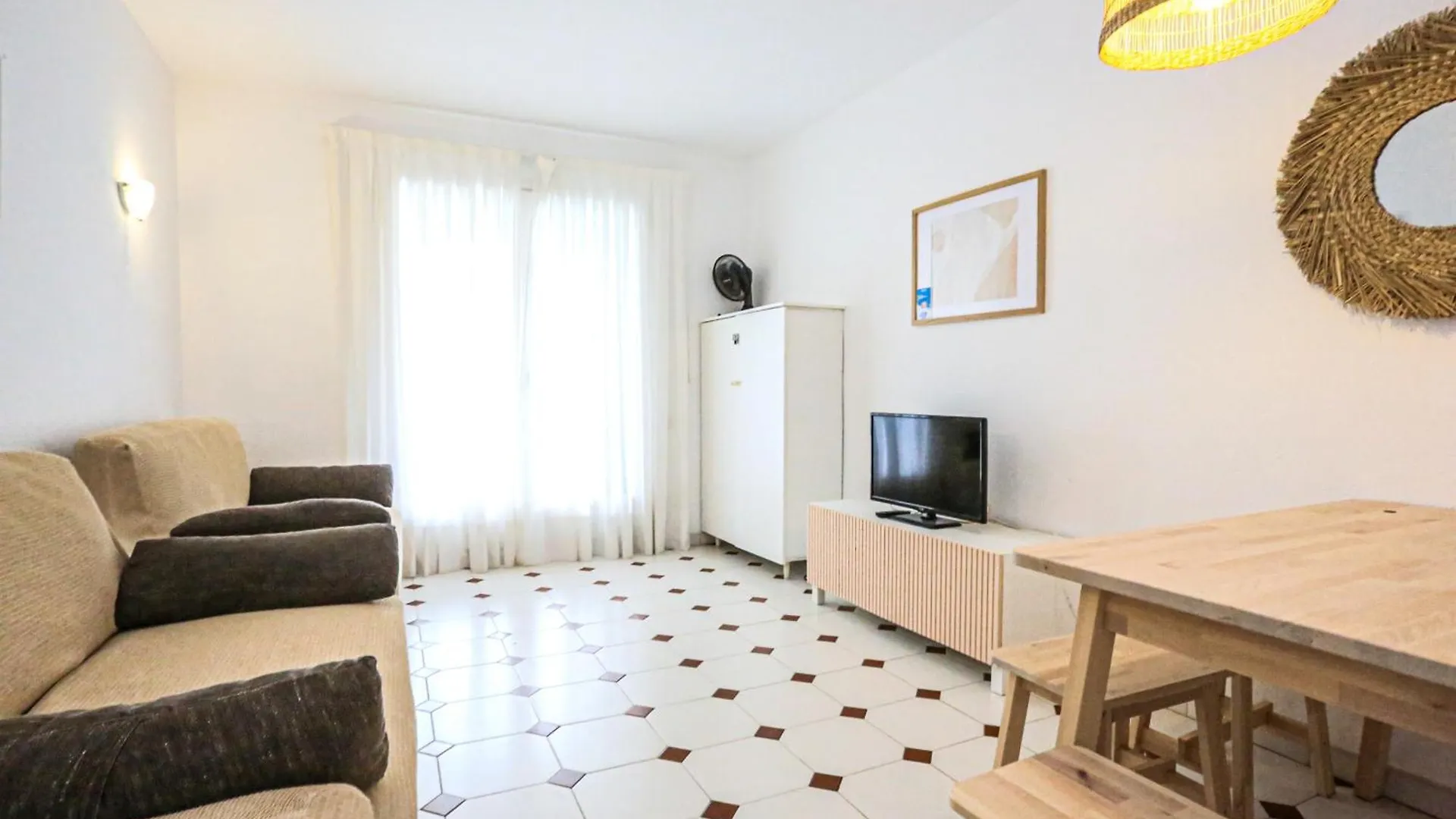 Tallats Mar Only Families Cambrils Spain